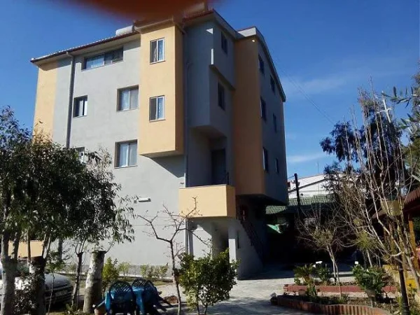 Durres, jap me qera dhome 40 m²  (Golem)