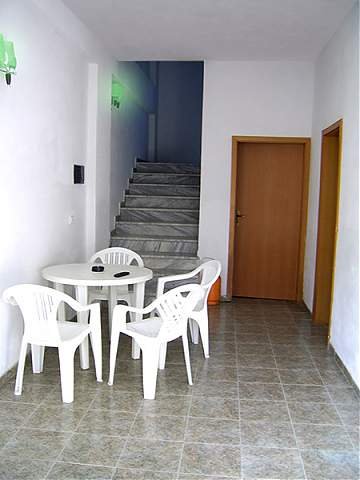 Durres, jap me qera garsonier 10 Euro/nata (Rruga Turgut Ozal)