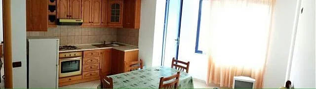 Durres, jap me qera apartament 1+1+BLK Kati 2, 75 m² 25 Euro/nata (Golem)
