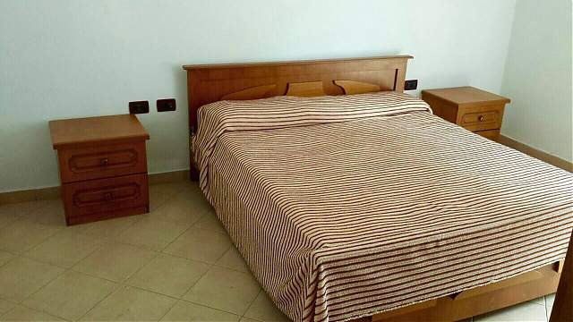 Durres, jap me qera apartament 1+1+BLK Kati 2, 75 m² 25 Euro/nata (Golem)