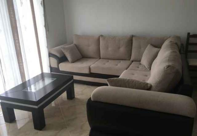 Orikum, jap me qera apartament Kati 2, 60 m² 4.000 Leke (Rruga Radhime-Orikum)