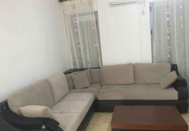 Orikum, jap me qera apartament Kati 2, 60 m² 4.000 Leke (Rruga Radhime-Orikum)