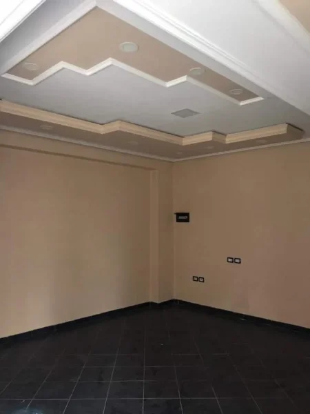 Tirane, - SHITET DYQAN 30M2 VLORE