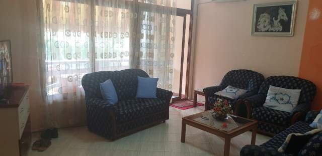 Jap me qera apartament ne plazh Kati 1, 75 m² 4.000 Leke (Rruga e Plazhit, Golem)