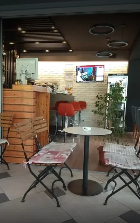 Tirane, shes lokal Kati 1, 91 m² 400.000 Euro (Bulevardi Gjergj Fishta)