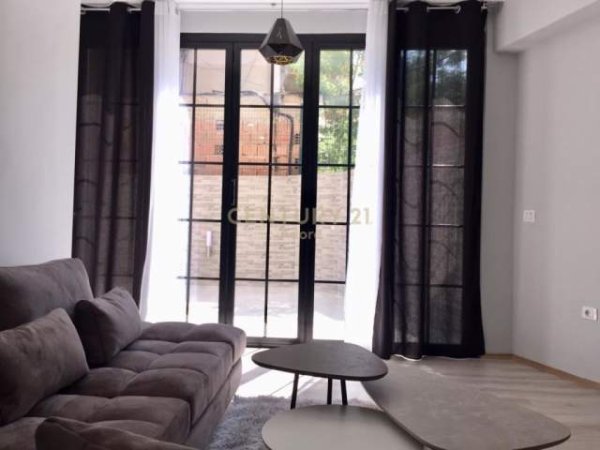 Tirane, jepet me qera apartament 2+1+BLK Kati 1, 120 m² 600 Euro (Kodra e Diellit)