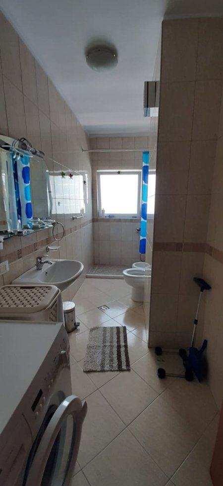 Tirane, jap me qera apartament 2+1+2BLK Kati 3, 115 m² 650 Euro (Medar Shtylla, Kompl KIKA 1)