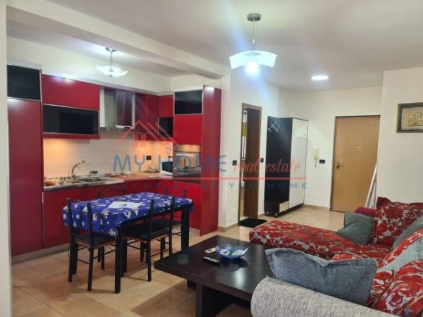 Tirane, jepet me qera apartament 1+1+A+BLK Kati 5, 70 m² 450 Euro (stadiumi dinamo)