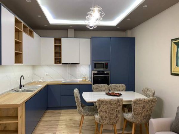Tirane, jap me qera apartament 1+1+BLK Kati 9, 77 m² 550 Euro (rruga e dibres)
