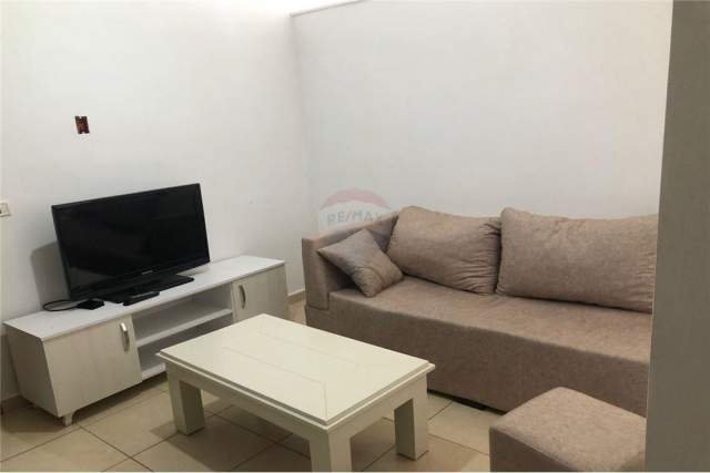 Tirane, jepet me qera apartament 1+1 Kati 3, 30.000 Leke (Aleksandri  Madh)