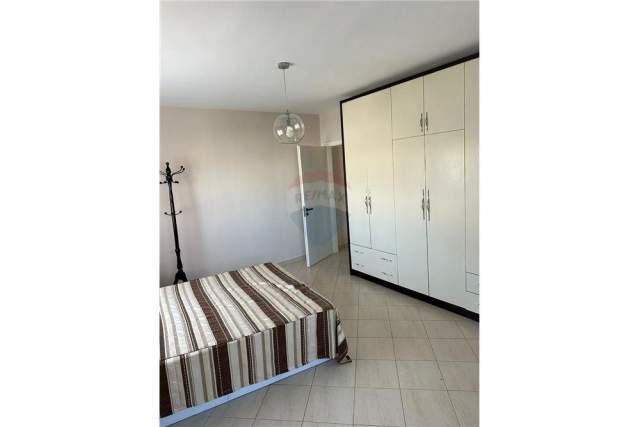 Tirane, jepet me qera apartament 2+1+BLK Kati 5, 85 m² 470 Euro (Don Bosko)