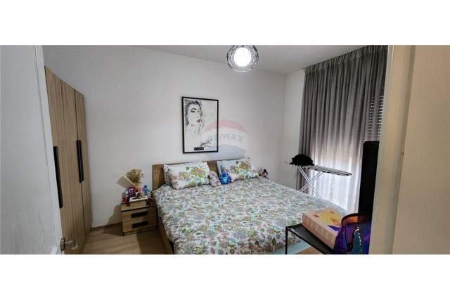 Tirane, jepet me qera apartament 1+1+BLK Kati 3, 75 m² 400 Euro (Don Bosco)