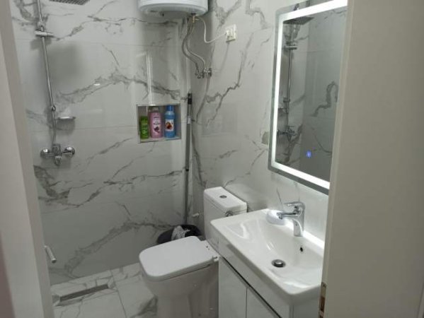 Tirane, jepet me qera shtepi 1+1 Kati 2, 45 m² 350 Euro (Rruga qemal stafa)
