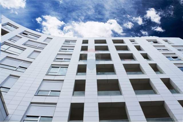Tirane, shitet apartament 2+1+BLK Kati 6, 96 m² 116.700 Euro (Siri Kodra)