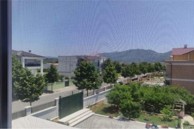 Tirane, jepet me qera Vile 4+1+A+BLK Kati 0, 163 m² 900 Euro (Lunder)