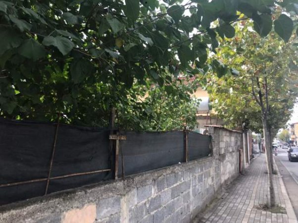 Tirane, shes shtepi 2+1+A+BLK Kati 0, 118 m² 105.000 Euro (qender Babrru Tirane)