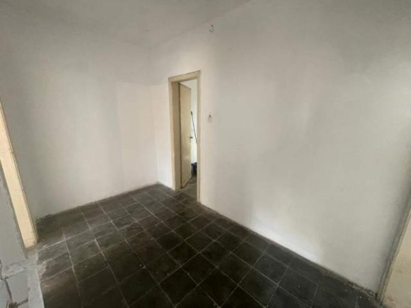 Tirane, shitet apartament 1+1 Kati 3, 55 m² 57.000 Euro (QSUT)