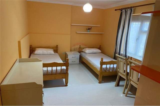 Tirane, jepet me qera apartament 4+1+A+BLK Kati 0, 101 m² 650 Euro (Pazari i Ri)