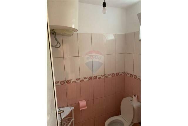 Tirane, jepet me qera apartament 4+1+A+BLK Kati 0, 101 m² 650 Euro (Pazari i Ri)