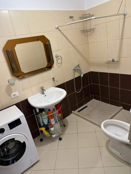 Tirane, jepet me qera 2+1+BLK Kati 5, 90 m² 500 Euro (DON BOSKO)