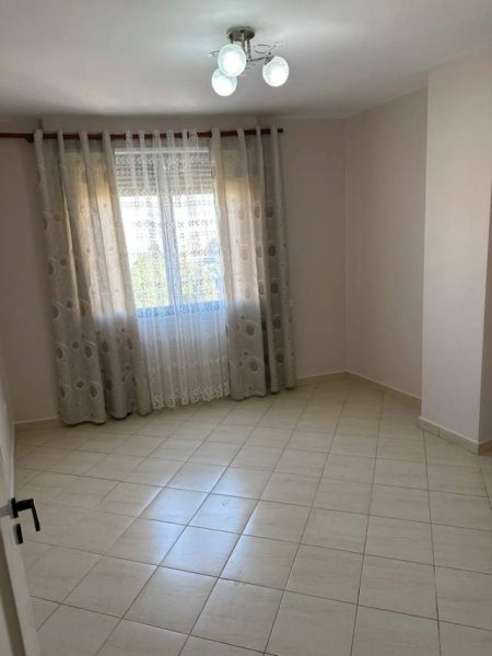 Tirane, jepet me qera 2+1+BLK Kati 5, 90 m² 500 Euro (DON BOSKO)