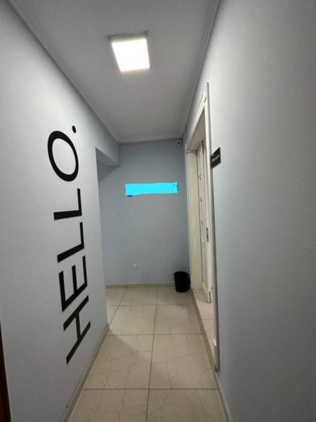 Tirane, jepet me qera zyre Kati 2, 100 m² 600 Euro (Myslym Shyri)
