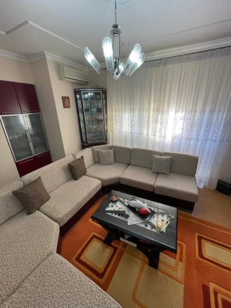Tirane, jepet me qera apartament 2+1+BLK Kati 1, 89 m² 500 Euro (Don Bosko)
