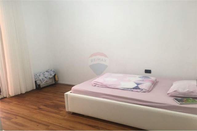 Tirane, jepet me qera apartament 3+1+BLK Kati 3, 120 m² 35.000 Leke (babrru)