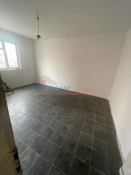 Tirane, jepet me qera apartament Kati 3, 55 m² 57.000 Euro (kinostudio)