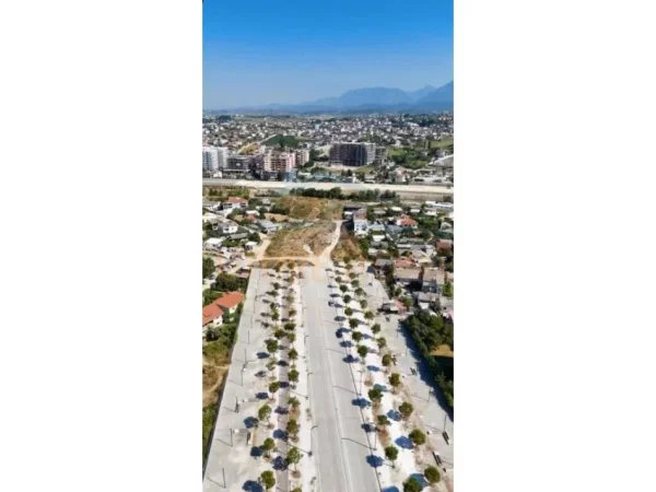 Tirane, shitet apartament 1+1 Kati 8, 67 m² 88.734 € (Rruga UNAZA MADHE ,Paskuqan)