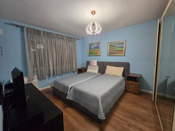 Tirane, shitet apartament 2+1 Kati 7, 107 m² 165.000 € (Laprak blloku Gintash)