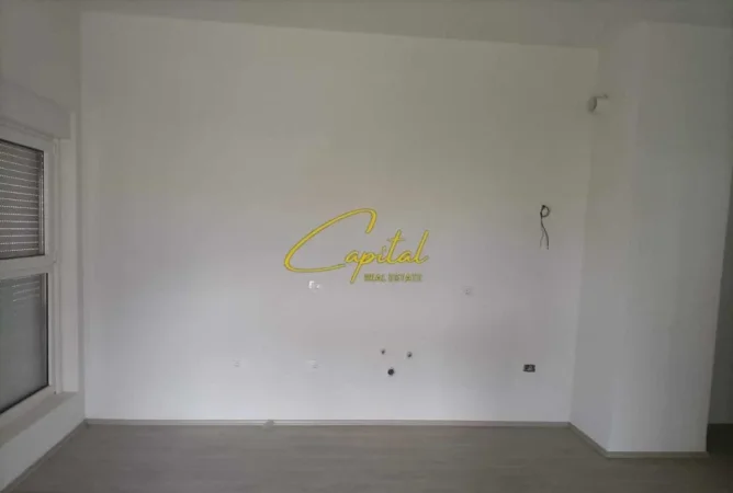 Tirane, shitet apartament 2+1 Kati 2, 83 m² 150.000 € (ALI DEMI)