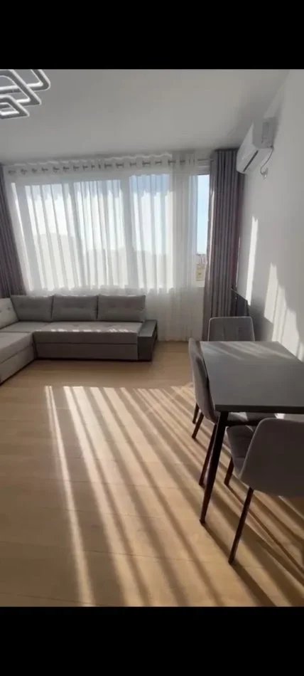 Tirane, shitet apartament 1+1 Kati 7, 56 m² 97.000 € (Prane Kupoles Laprake)