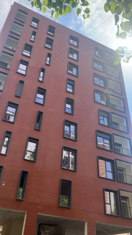 Tirane, shitet apartament 1+1 Kati 1, 73 m² 120.000 € (SHITET SUPER APARTAMENT 1+1 NE 5 MAJI)