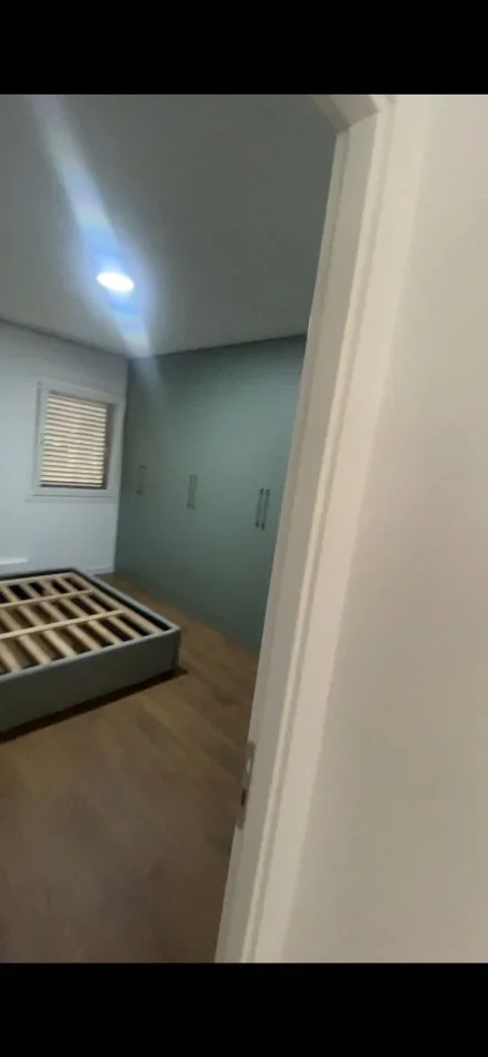 Tirane, jepet me qera apartament 2+1 Kati 1, 80 m² 700 € (Zogu Zi, prane Ring Center)