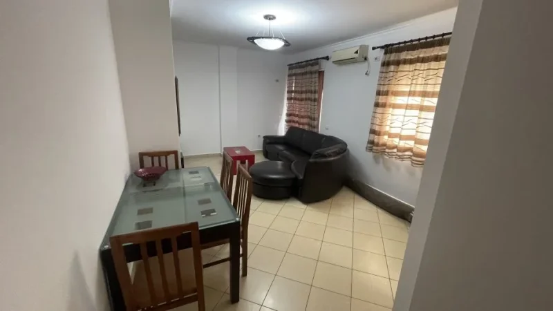 Tirane, jepet me qera apartament 2+1 Kati 5, 114 m² 500 € 