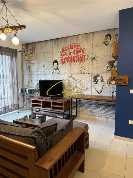 Tirane, jepet me qera apartament 1+1 Kati 2, 67 m² 600 € (KOPSHTI ZOOLOGJIK)