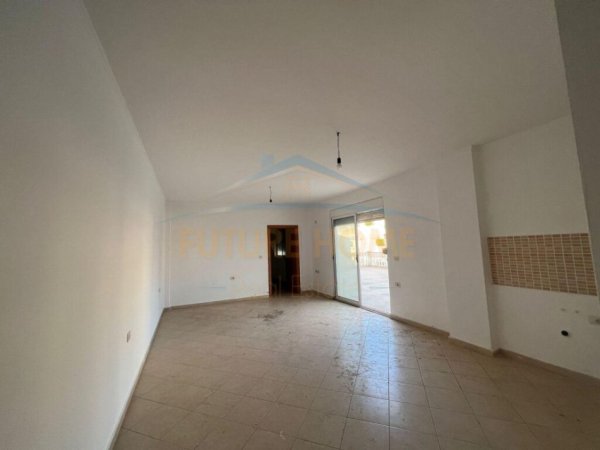 Durres, shitet apartament 2+1 Kati 5, 73 m² 110.000 € (GOLEM)