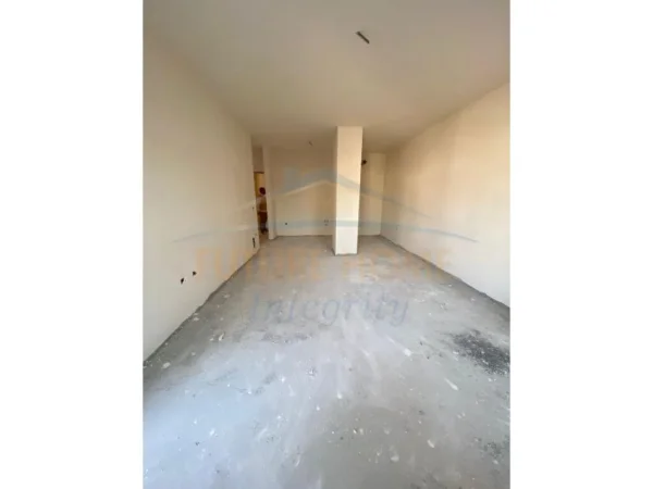 Tirane, shitet apartament 2+1+Aneks+Ballkon Kati 7, 103 m² 149.640 € (Aura, Laprake)