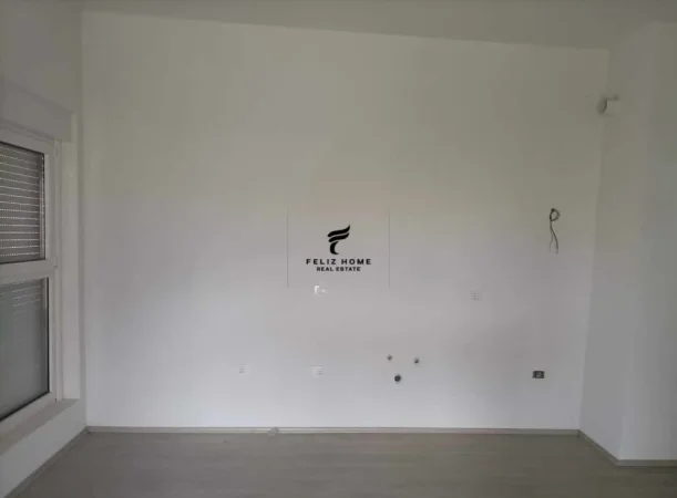 Tirane, shitet apartament 2+1+Ballkon Kati 2, 82 m² 149.350 € (ALI DEMI)
