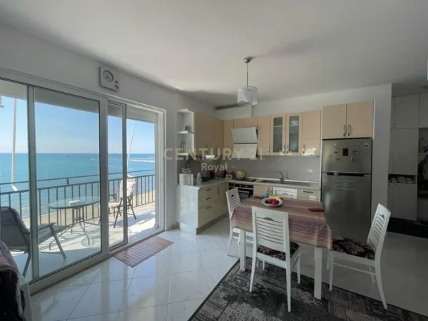 Tirane, shitet apartament Kati 7, 91 m² 182.000 € 