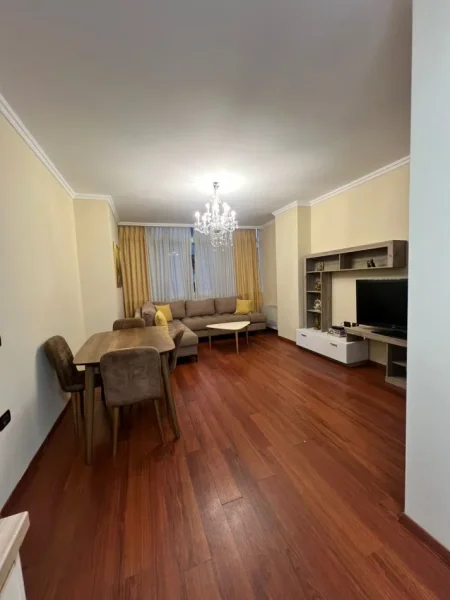 Tirane, shitet apartament 2+1 Kati 8, 94 m² 202.000 € (Ministria e jashtme)