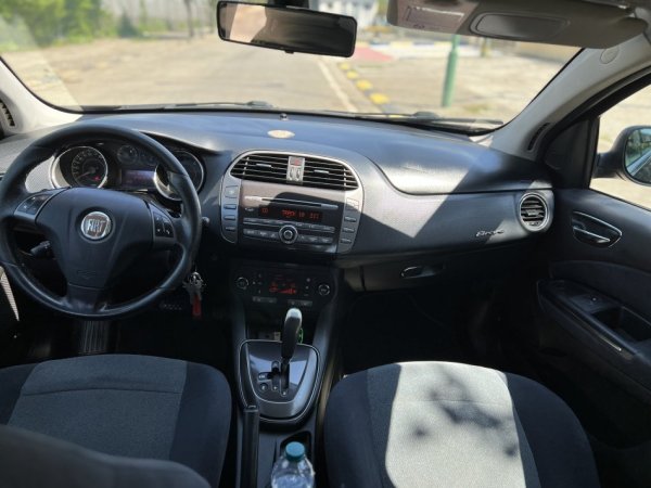 Tirane, shitet makine Fiat Bravo Nafte, e zeze automatik Kondicioner 3.900 €