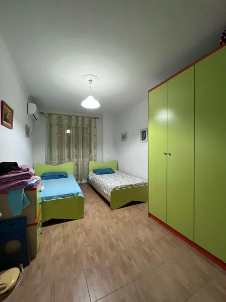 Tirane, shitet apartament 2+1 Kati 6, 117 m² 155.000 € (SHITET SUPER APARTAMENT 2+1+2 ME DY BALLKONE TE PALLATET ÇABEJ NE YZBERISHT.)