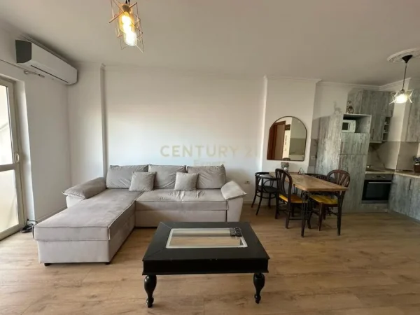 Tirane, jepet me qera apartament 1+1 Kati 4, 64 m² 500 € (Siri Kodra)