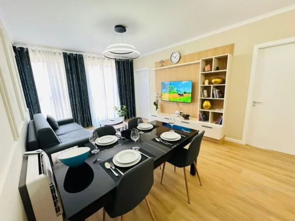 Tirane, shitet apartament 3+1+Ballkon Kati 5, 101 m² 350.000 € (Rruga Bogdaneve)