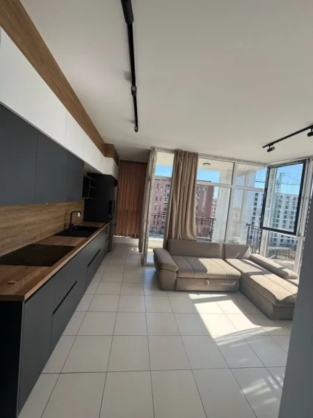 Tirane, jepet me qera apartament 1+1+Aneks+Ballkon Kati 6, 60 m² 550 € (bulevardi i ri)