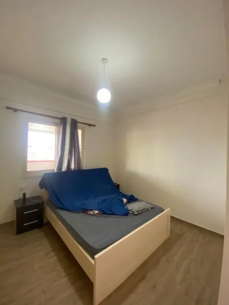 Tirane, jepet me qera apartament 1+1+Ballkon Kati 8, 65 m² 500 € (Teodor keko)