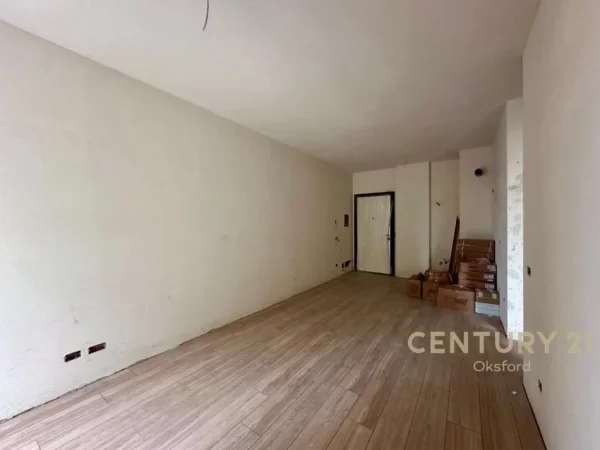 Tirane, shitet apartament 1+1 Kati 2, 70 m² 142.000 € (Mine Peza)