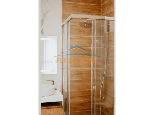 Tirane, jepet me qera apartament 2+1 Kati 4, 104 m² 1.500 € (Myslym Shyri)